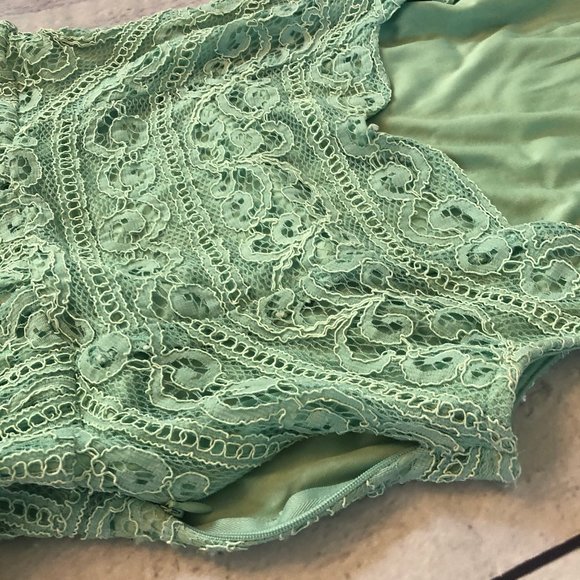 Francesca's Collections Lace Dress, Size M - Picture 7 of 10